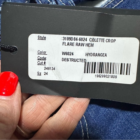 Paige Colette Crop Flare Jeans - 24 NWT - Picture 8 of 11